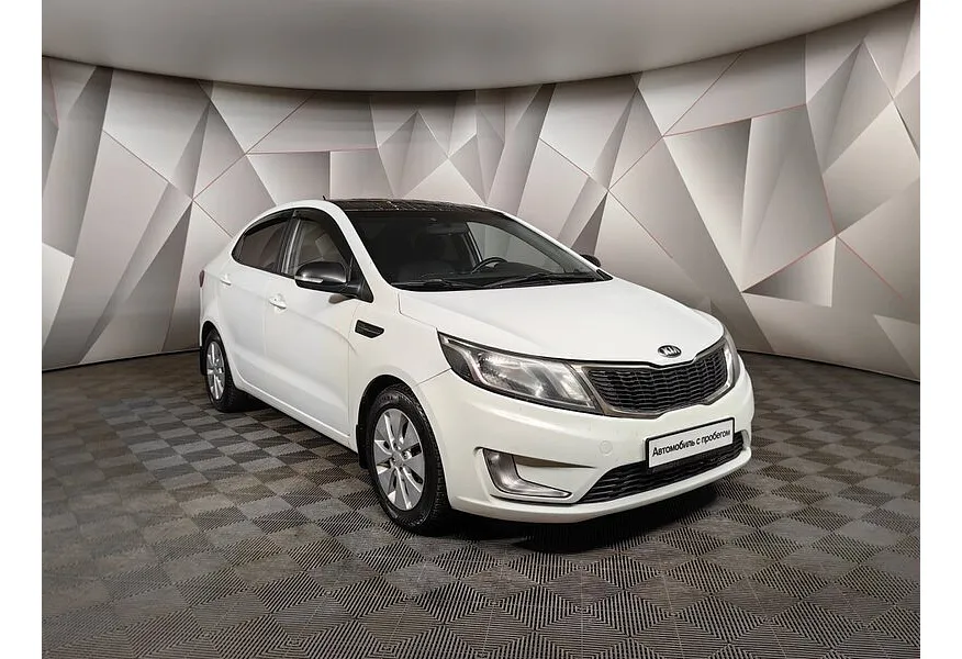 Kia Rio 1.6 AT (123 л.с.) Белый в АВИЛОН. Слайд №3