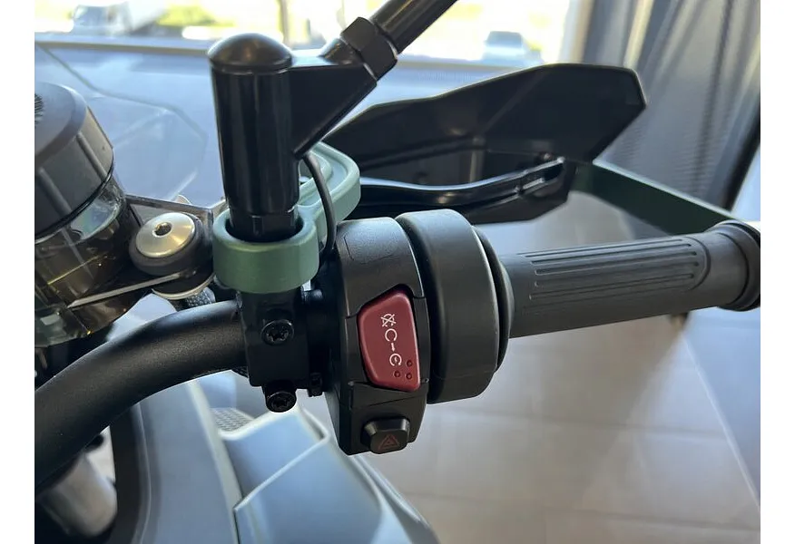 QJMOTOR SRT 900SX 900 см³ (95 л.с.) (95) 904 в АВИЛОН. Слайд №10 QJMOTOR SRT 900SX 900 см³ (95 л.с.) (95) 904 в АВИЛОН. Слайд №10