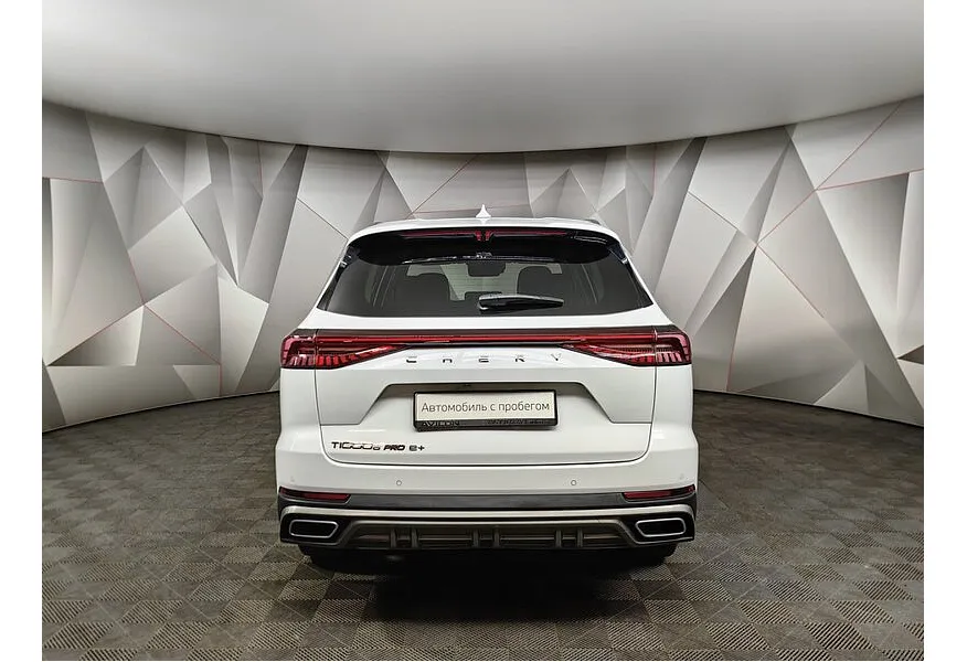 Chery Tiggo 8 Pro Hybrid 1.5T DHT 2WD (235 л.с.) Ultimate Белый в АВИЛОН. Слайд №8