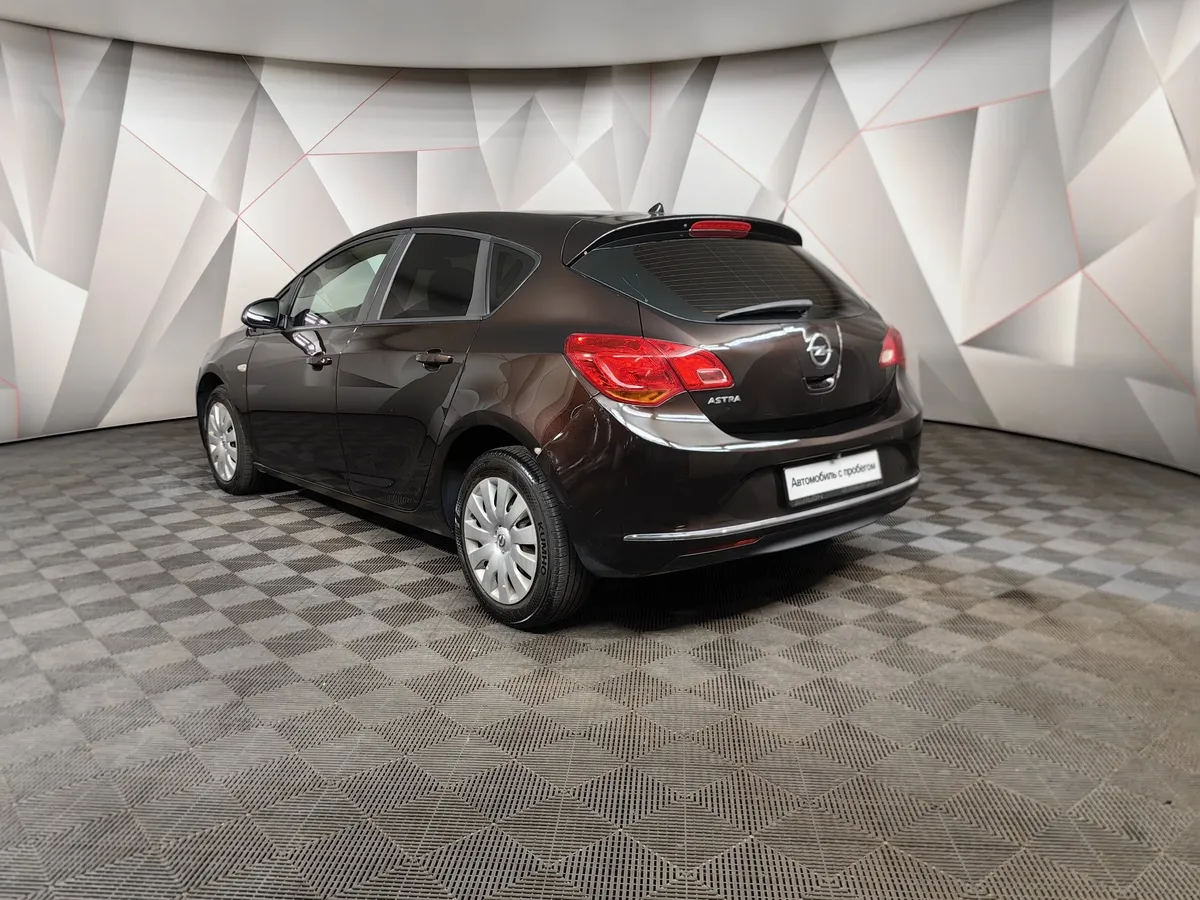Opel Astra 1.6 MT (115 л.с.) Коричневый в АВИЛОН. Слайд №4