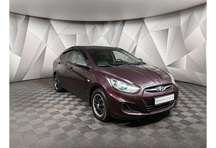 Hyundai Solaris 1.6 MT (123 л.с.) Active Plus Фиолетовый в АВИЛОН. Слайд №3