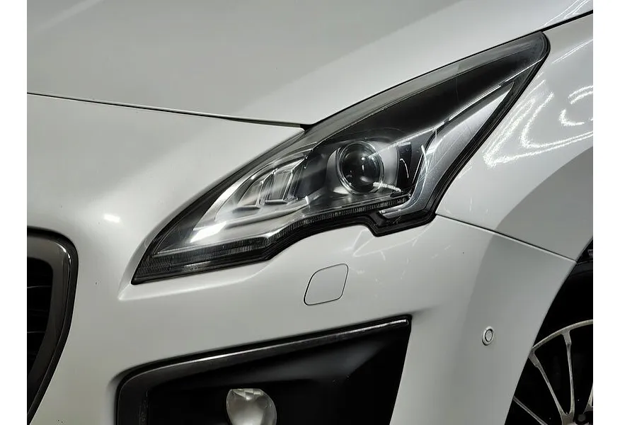 Peugeot 3008 1.6 AT 4WD (150 л.с.) Белый в АВИЛОН. Слайд №10