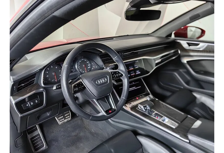 Audi A7 55 TFSI quattro S tronic (340 л.с.) Красный в АВИЛОН. Слайд №19