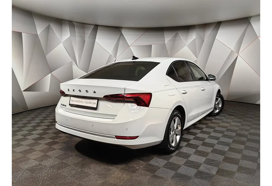 Skoda Octavia 1.4 MT FWD (150 л.с.) Белый в АВИЛОН. Слайд №2