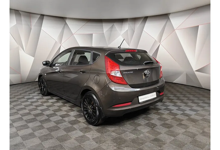 Hyundai Solaris 1.6 AT (123 л.с.) Comfort Коричневый в АВИЛОН. Слайд №4