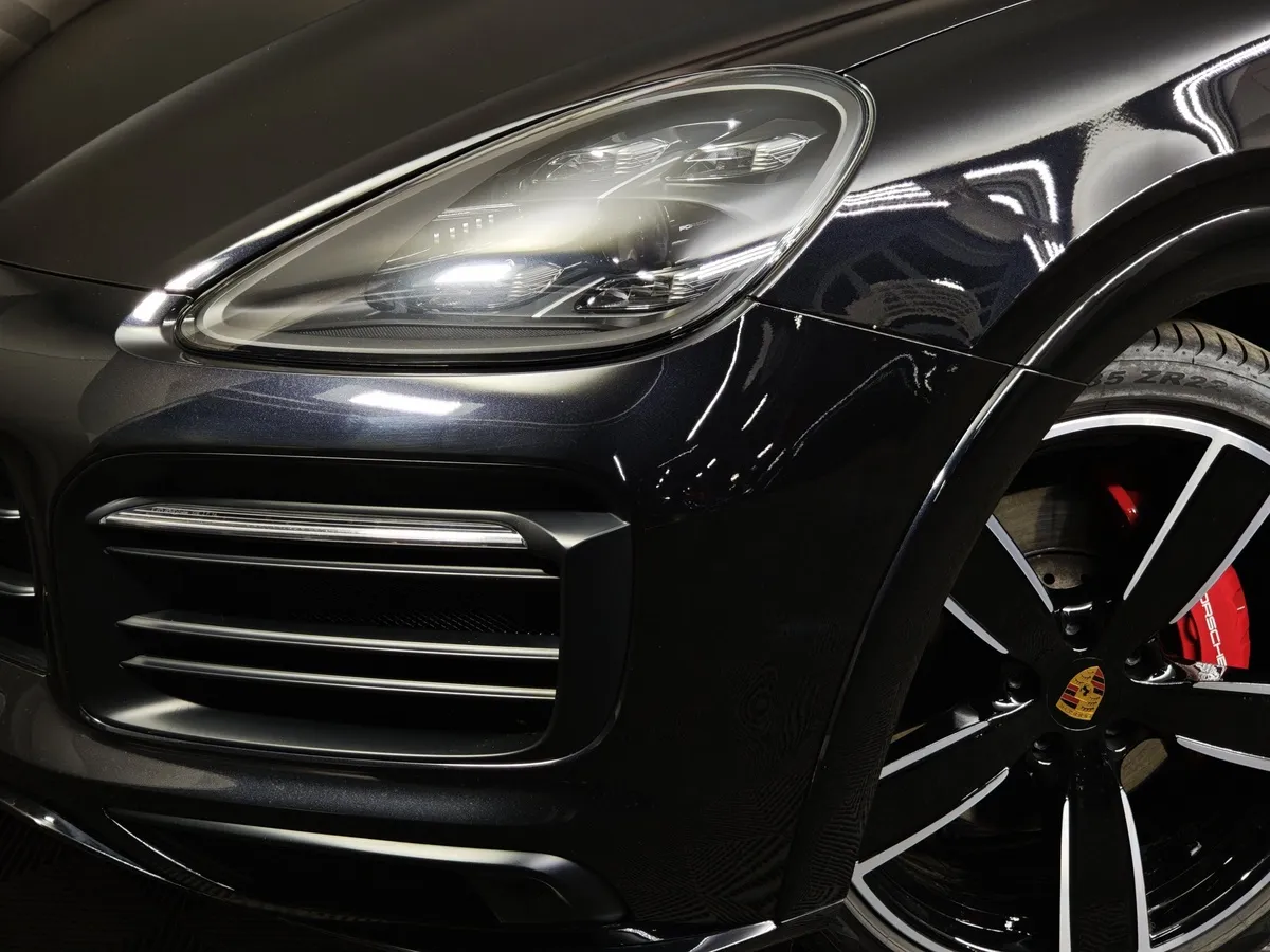 Porsche Cayenne S 2.9 Tiptronic AWD (440 л.с.) Черный в АВИЛОН. Слайд №10
