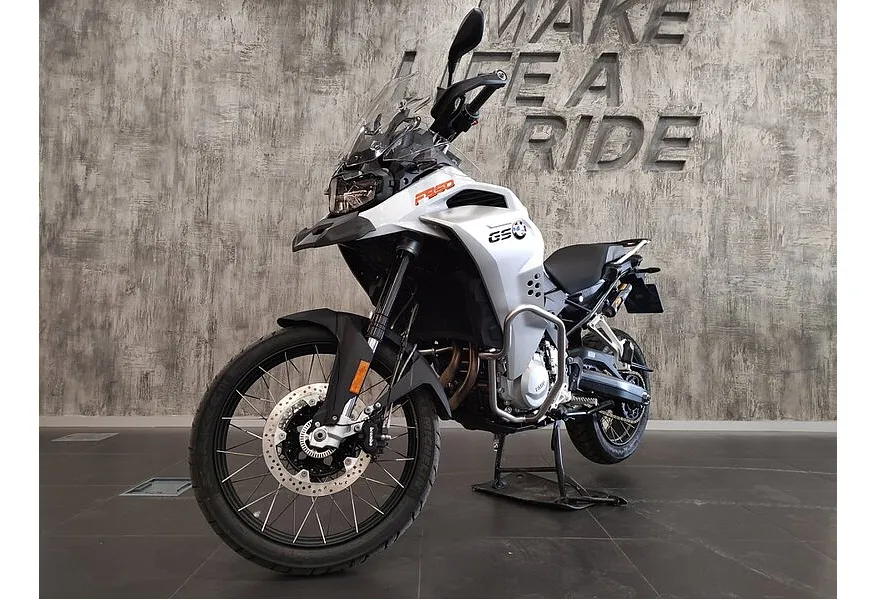 АВИЛОН - BMW Motorrad F 850 GS F 850 GS 853 см³ (95) 853 Белый - slide 9886516