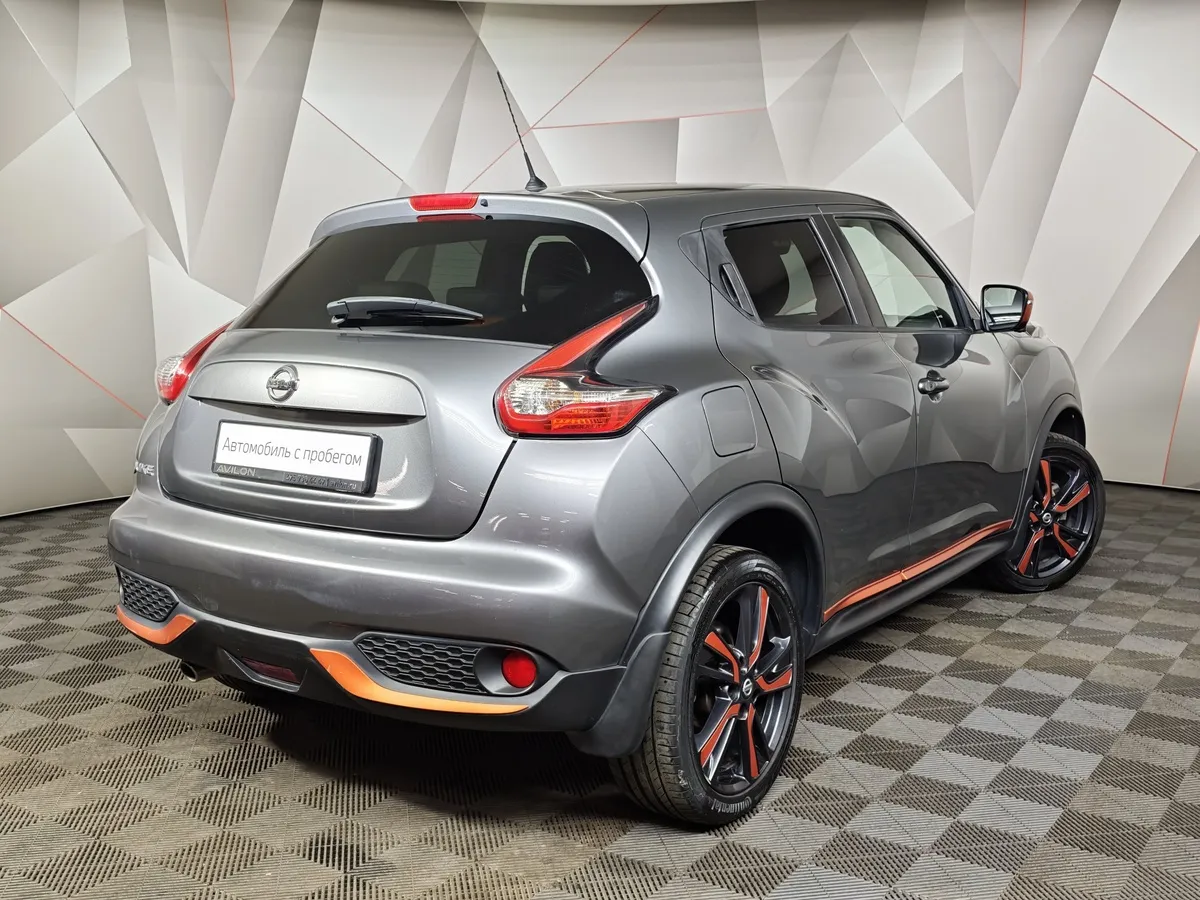 Nissan Juke 1.6 CVT (117 л.с.) Серый в АВИЛОН. Слайд №2