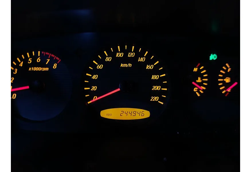 SsangYong Kyron 2.3 MT 4WD (150 л.с.) Серый в АВИЛОН. Слайд №16