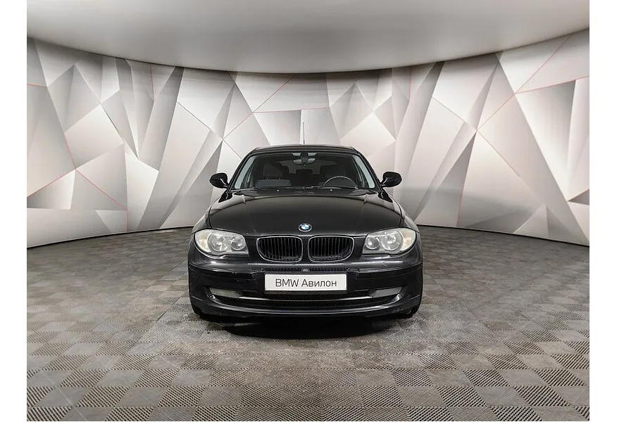 BMW 1 серия 116i AT (115 л.с.) Черный в АВИЛОН. Слайд №3