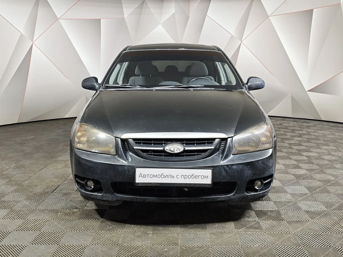 Kia Cerato 1.6 MT (105 л.с.) Черный в АВИЛОН. Слайд №7