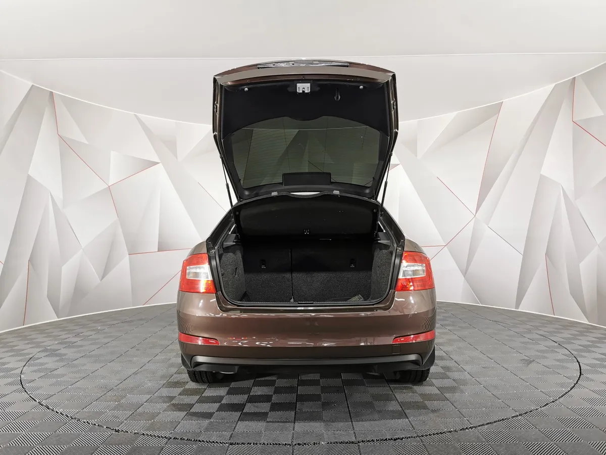 Skoda Octavia 1.4 TSI DSG (150 л.с.) Ambition Коричневый в АВИЛОН. Слайд №11