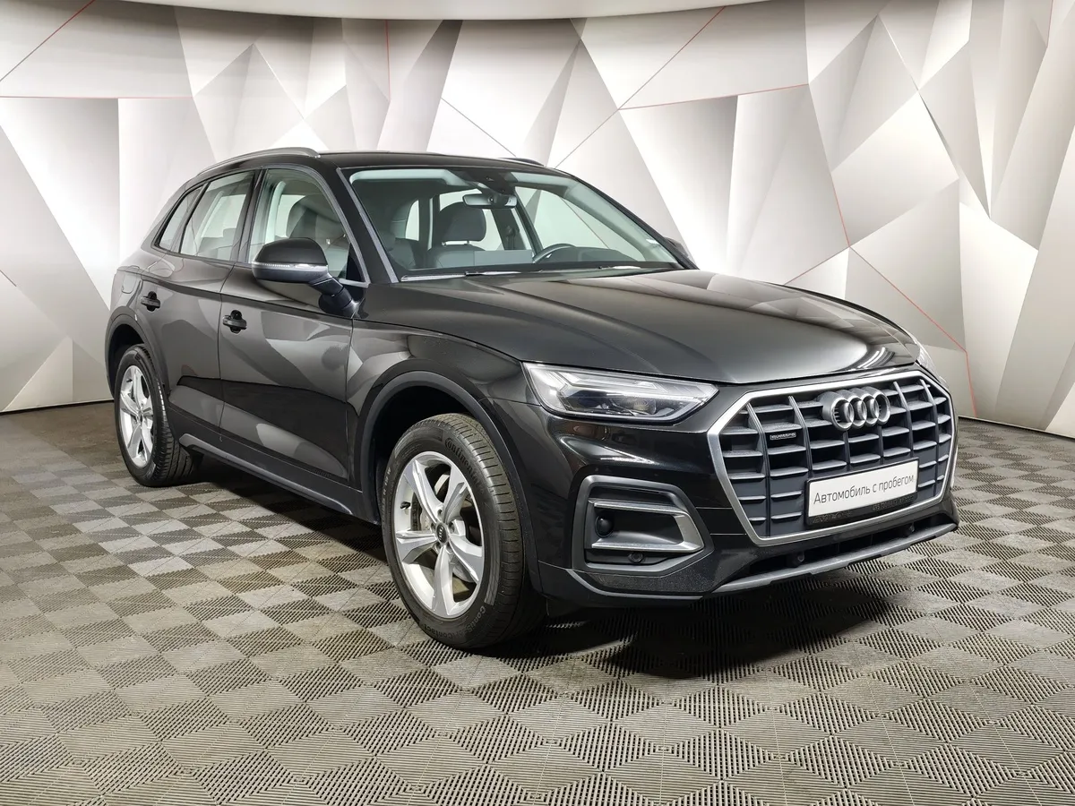 Audi Q5 2.0 TFSI S tronic quattro (249 л.с.) Черный в АВИЛОН. Слайд №3