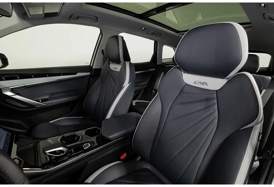 Geely Atlas 2.0T AT 4WD (200 л.с.) Flagship Серебристый в АВИЛОН. Слайд №8