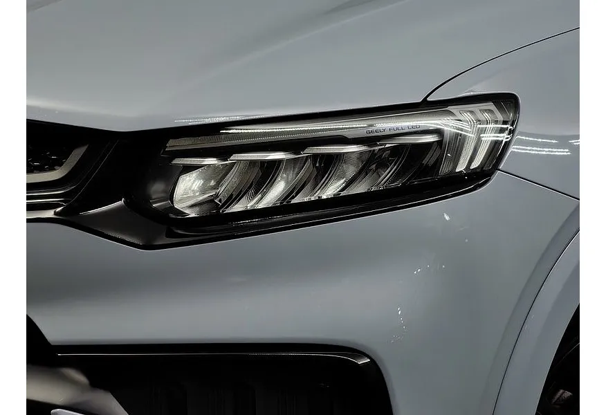 Geely Tugella 2.0 AT AWD (238 л.с.) Flagship Sport Серый в АВИЛОН. Слайд №10