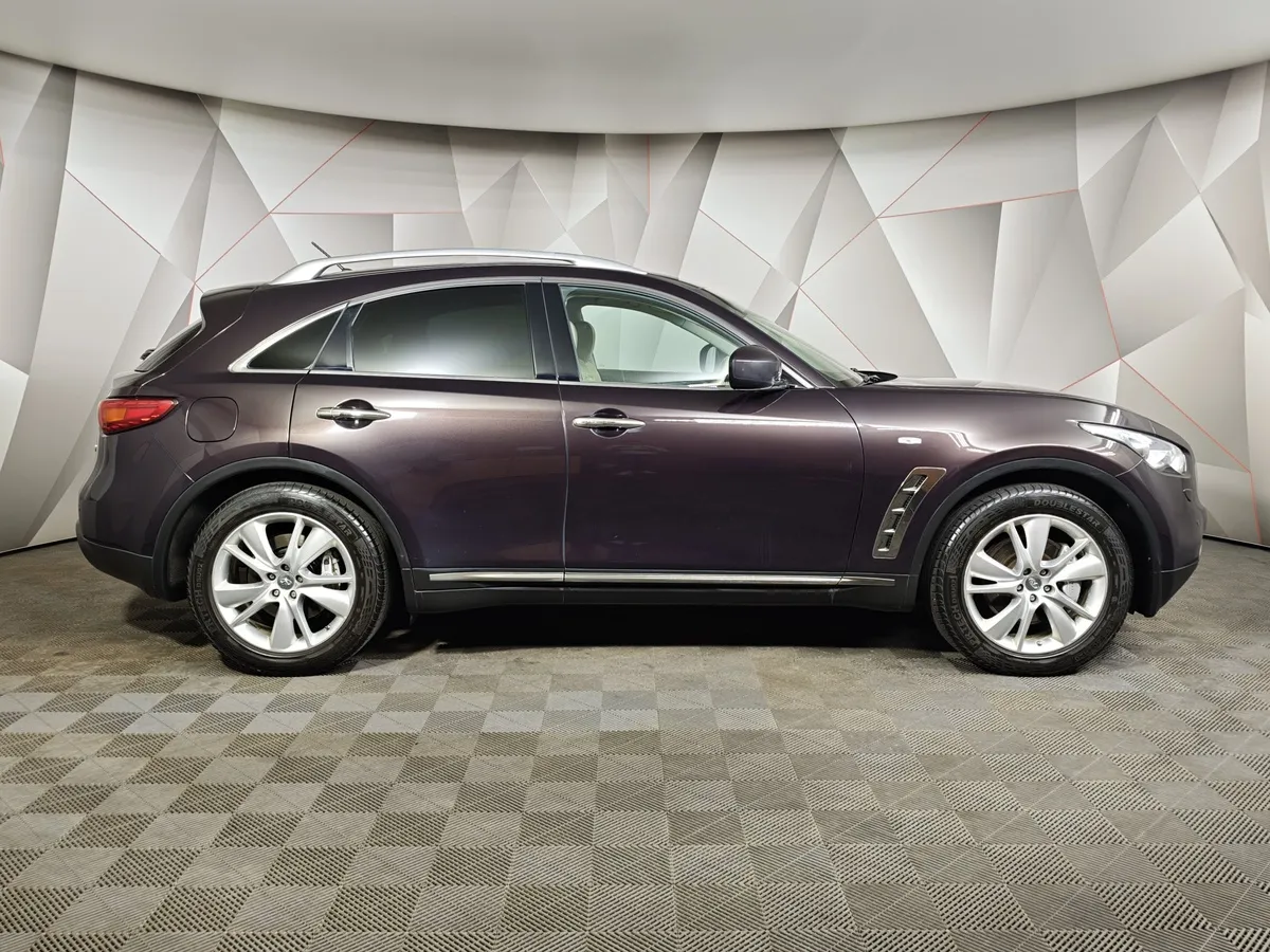 Infiniti QX70 3.0 D AT AWD (238 л.с.) Elegance Коричневый в АВИЛОН. Слайд №6