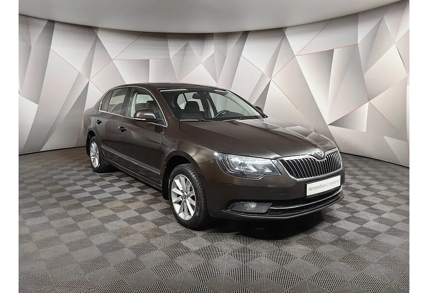 Skoda Superb 1.8 TSI DSG (152 л.с.) Коричневый в АВИЛОН. Слайд №3