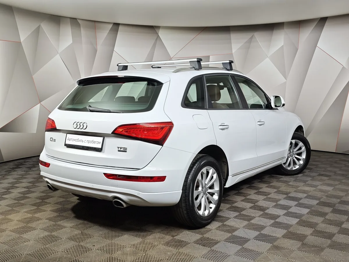 Audi Q5 2.0 TFSI Tiptronic quattro (180 л.с.) Белый в АВИЛОН. Слайд №2