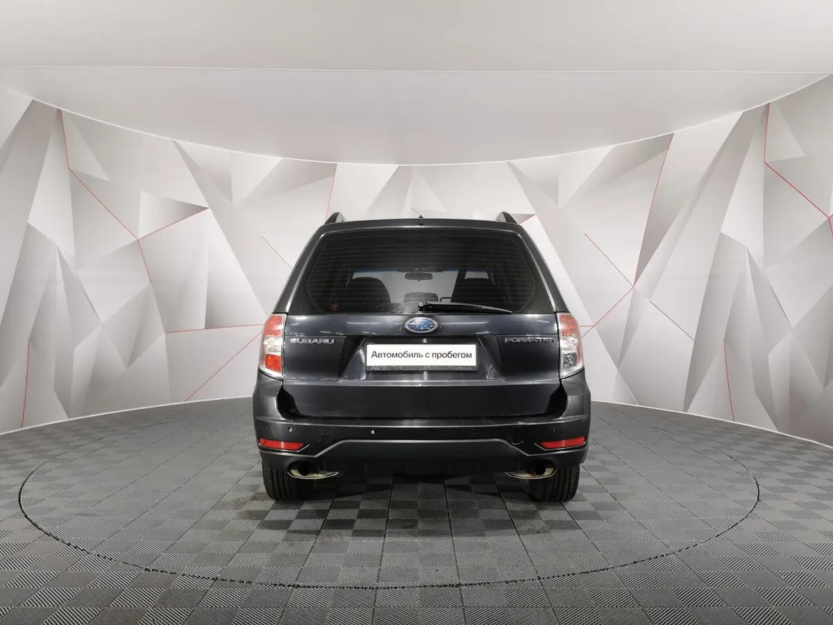Subaru Forester 2.0X E-AT (150 л.с.) Серый в АВИЛОН. Слайд №8