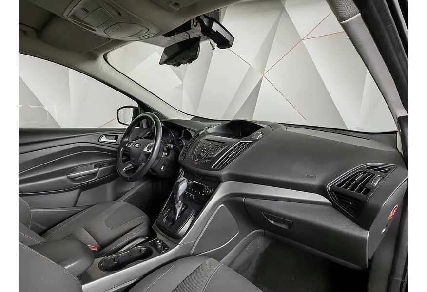 Ford Kuga 1.5 EcoBoost AT AWD (150 л.с.) Titanium Черный в АВИЛОН. Слайд №10
