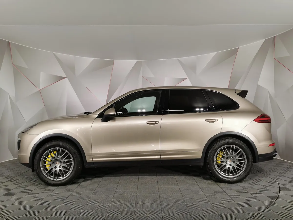 Porsche Cayenne S 3.6 Tiptronic S AWD (420 л.с.) Коричневый в АВИЛОН. Слайд №5
