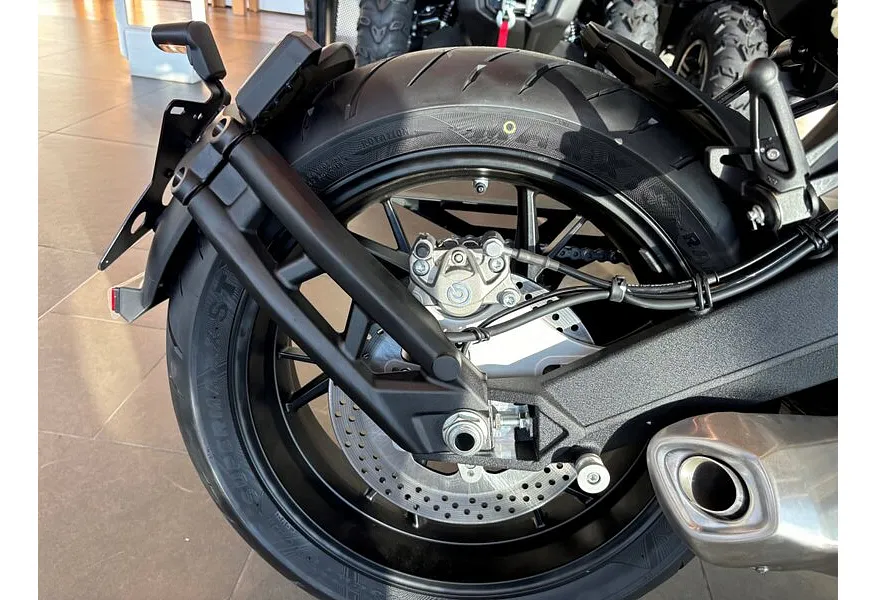 QJMOTOR SRK 600 600 см³ (82 л.с.) (82) 600 Черный в АВИЛОН. Слайд №11