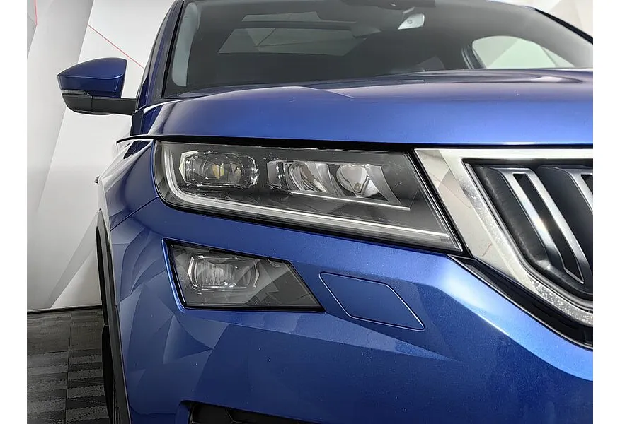 Skoda Kodiaq 2.0 TDI DSG 4X4 (150 л.с.) Синий в АВИЛОН. Слайд №10