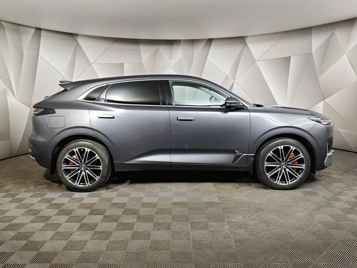 Changan UNI-K iDD 1.5T AT (316 л.с.) Premium Серый в АВИЛОН. Слайд №5