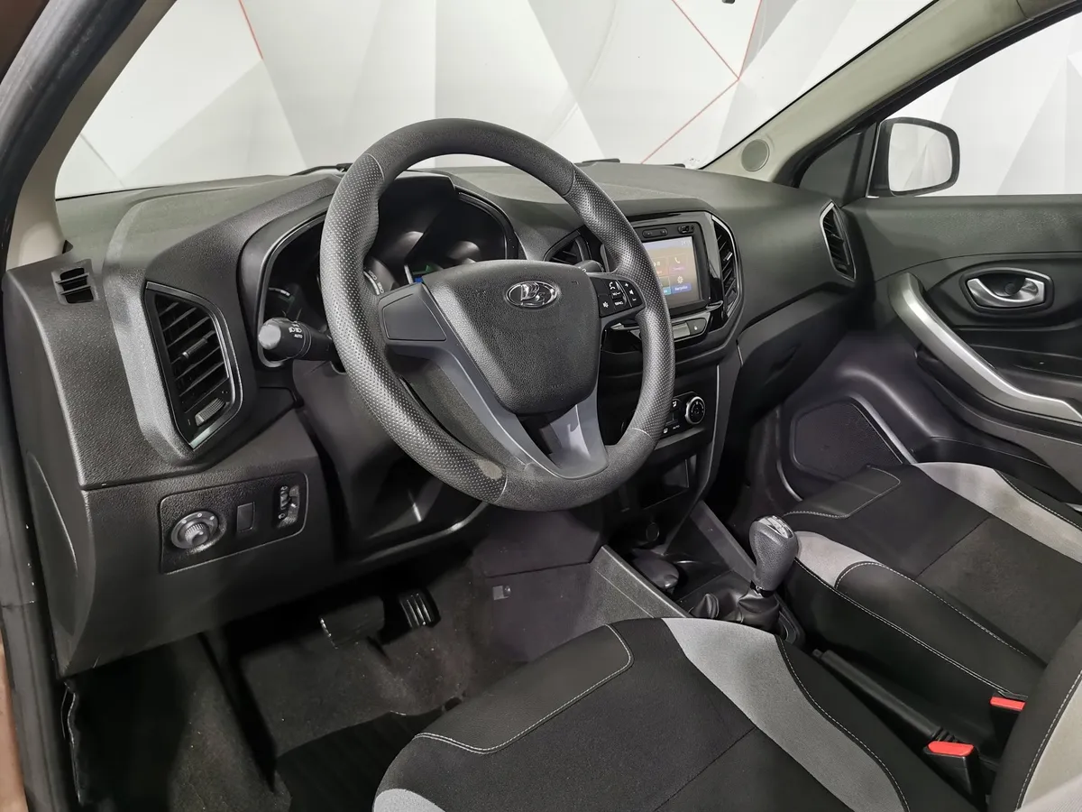 ВАЗ (Lada) XRAY 1.8 AMT (122 л.с.) Коричневый в АВИЛОН. Слайд №16