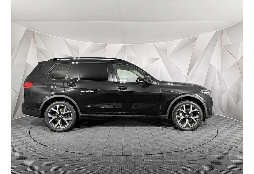 BMW X7 xDrive30d Steptronic (249 л.с.) M Sport Pro Черный в АВИЛОН. Слайд №6