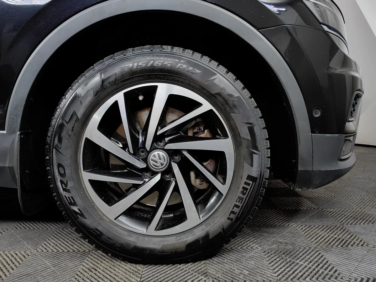 Volkswagen Tiguan 2.0 TSI 4Motion DSG (180 л.с.) City Черный в АВИЛОН. Слайд №9