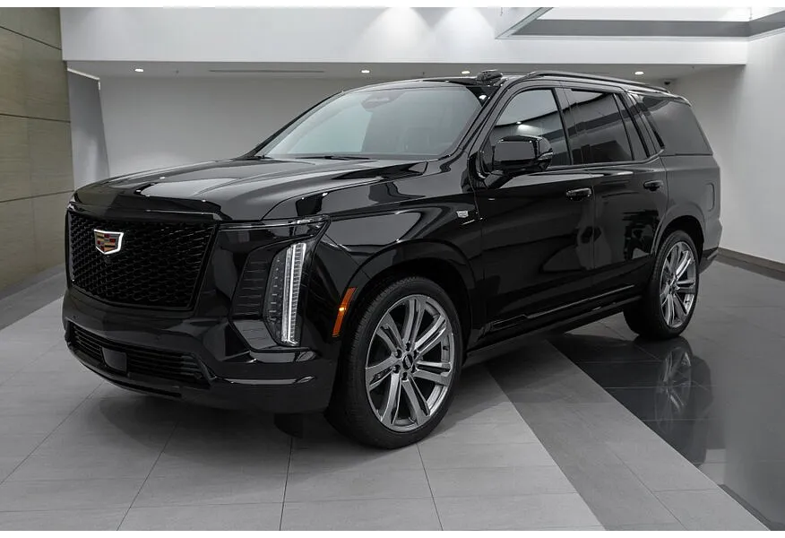 Cadillac Escalade 6.2 V8 AT AWD (420 л.с.) Sport Platinum Черный в АВИЛОН. Слайд №1 Cadillac Escalade 6.2 V8 AT AWD (420 л.с.) Sport Platinum Черный в АВИЛОН. Слайд №1