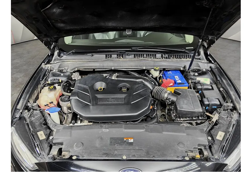 Ford Mondeo 2.0 EcoBoost AT (199 л.с.) Titanium Черный в АВИЛОН. Слайд №11