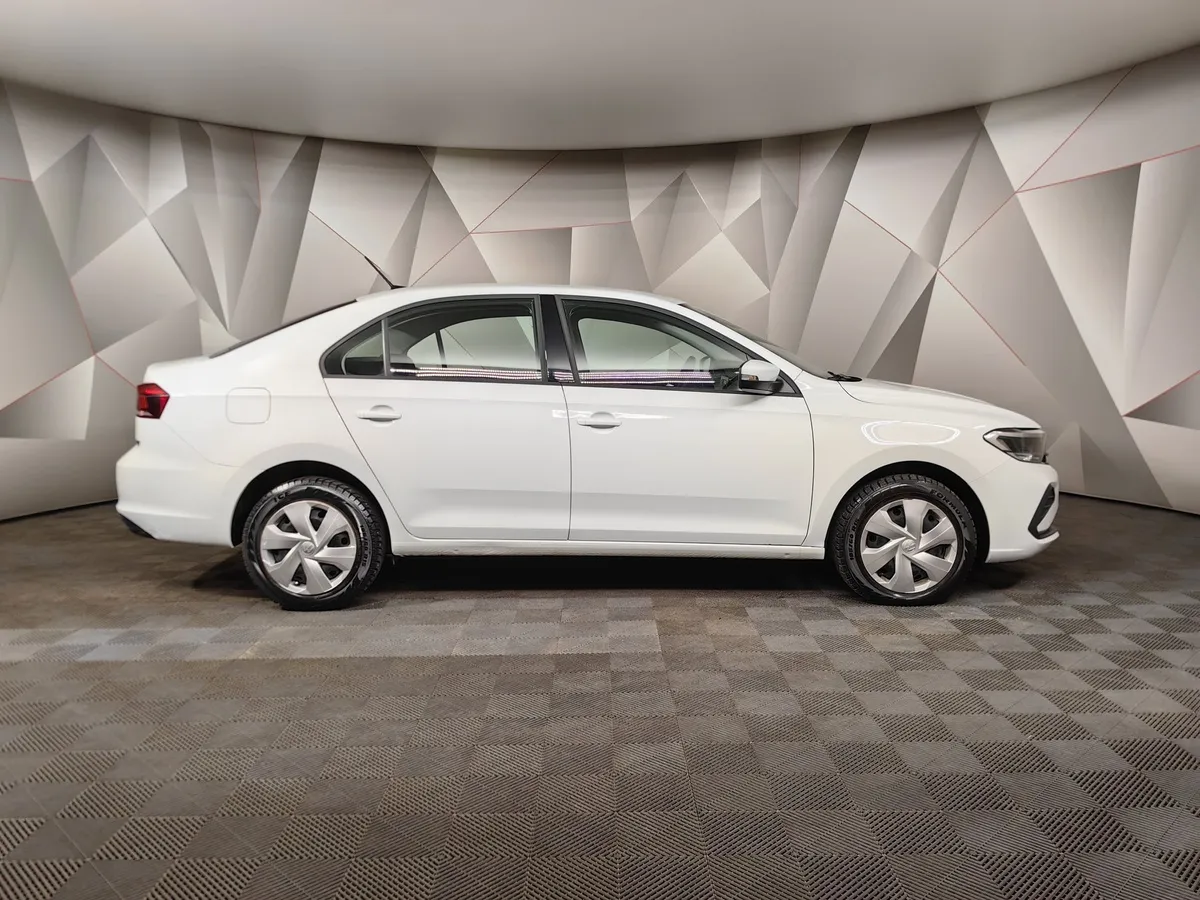 Volkswagen Polo 1.6 MPI MT (110 л.с.) Respect Белый в АВИЛОН. Слайд №6