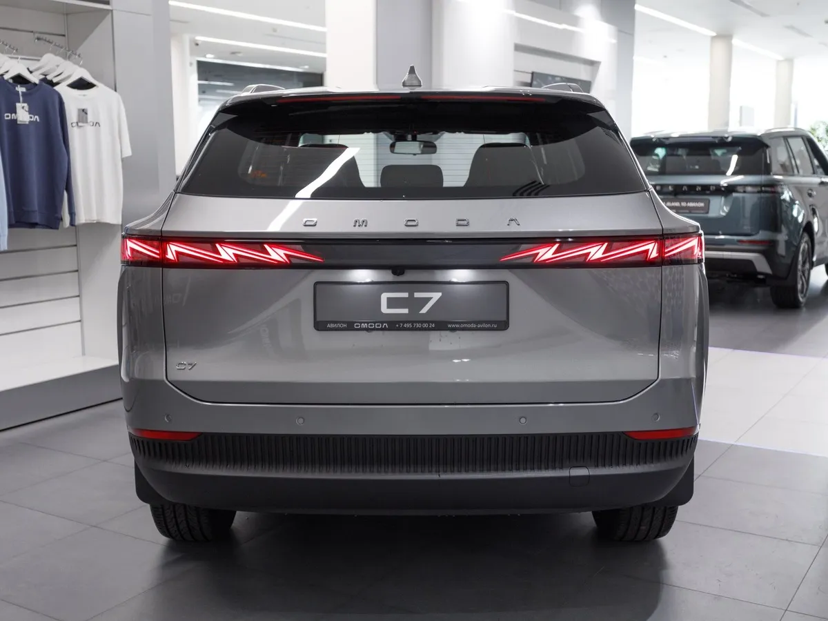 OMODA C7 1.6 DCT (150 л.с.) Драйв Серебристый в АВИЛОН. Слайд №4
