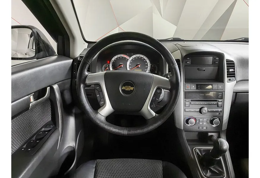 АВИЛОН - Chevrolet Captiva 2.4 AT 5 мест (136 л.с.) Черный - slide 11