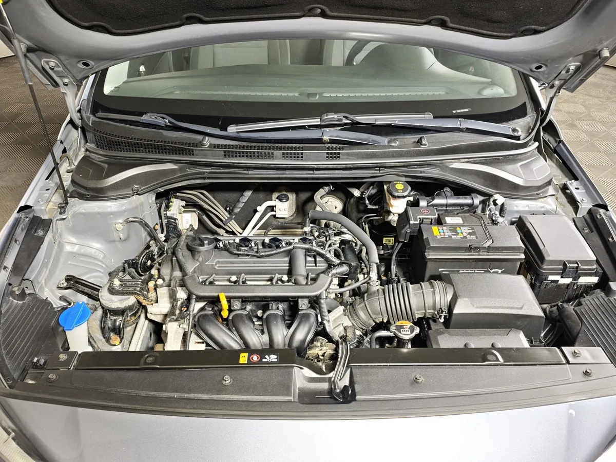 Hyundai Solaris 1.4 AT (100 л.с.) Active Plus Серый в АВИЛОН. Слайд №11