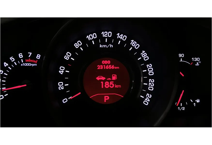 Kia Sportage 2.0 AT AWD (150 л.с.) Серебристый в АВИЛОН. Слайд №20