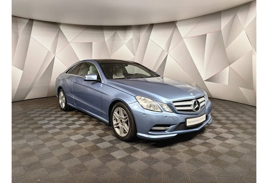 АВИЛОН - Mercedes-Benz E-Класс E 200 T BlueEfficiency 7G-Tronic Plus (184 л.с.) Голубой - slide 1