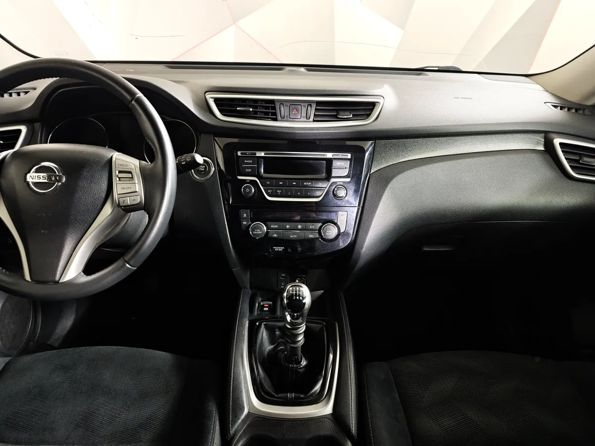 Nissan X-Trail 1.6 dCi MT 4WD (130 л.с.) SE+ Серебристый в АВИЛОН. Слайд №13