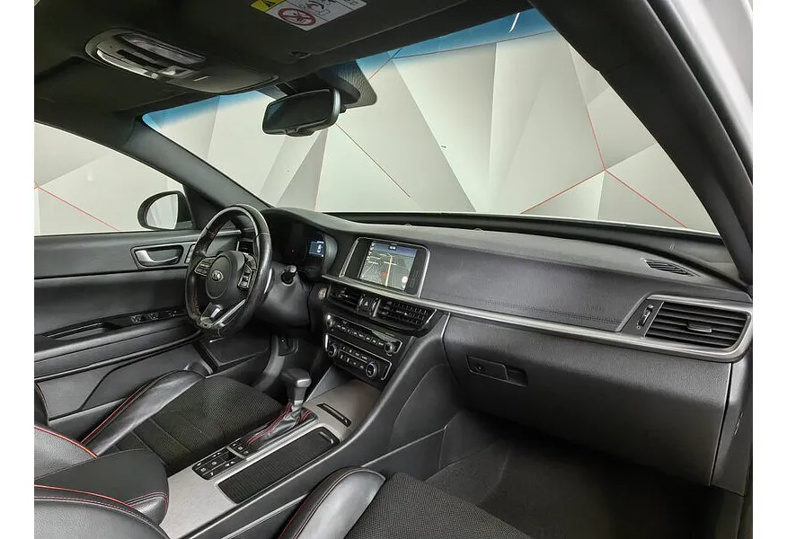 АВИЛОН - Kia Optima 2.4 GDI AT (188 л.с.) Luxe Белый - slide 10
