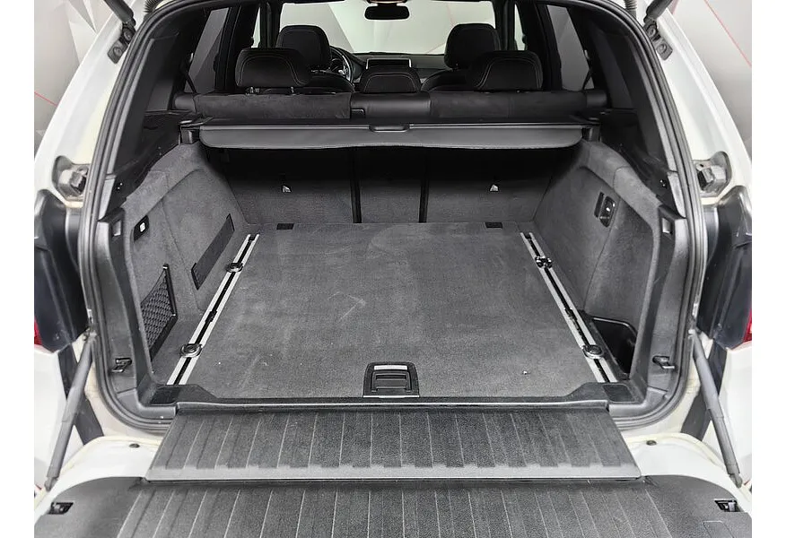 BMW X5 xDrive30d Steptronic (249 л.с.) Белый в АВИЛОН. Слайд №19