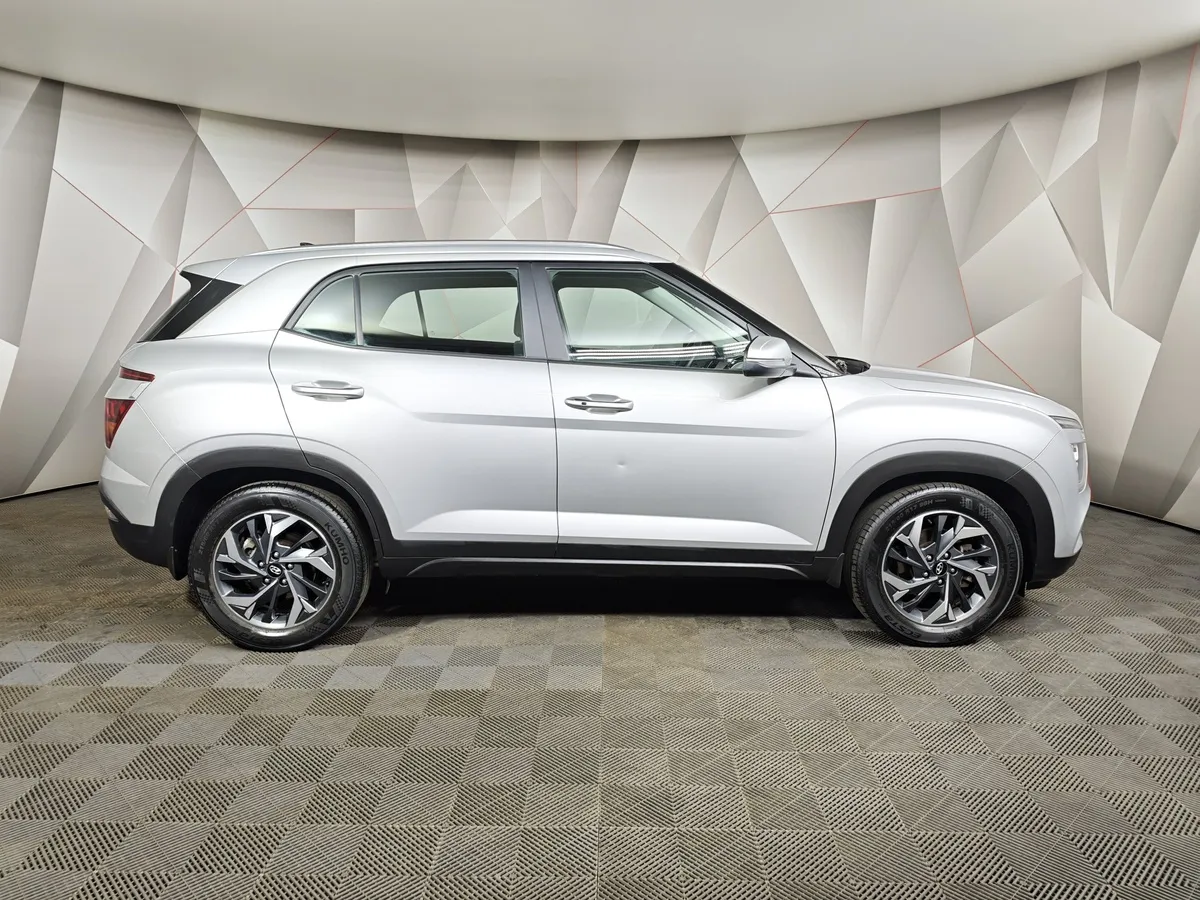 Hyundai Creta 1.6 AT 4WD (121 л.с.) Lifestyle Серый в АВИЛОН. Слайд №6