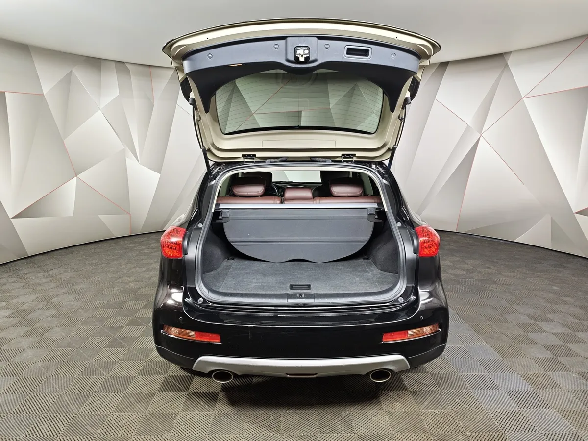 Infiniti QX50 2.5 AT AWD (222 л.с.) Черный в АВИЛОН. Слайд №12