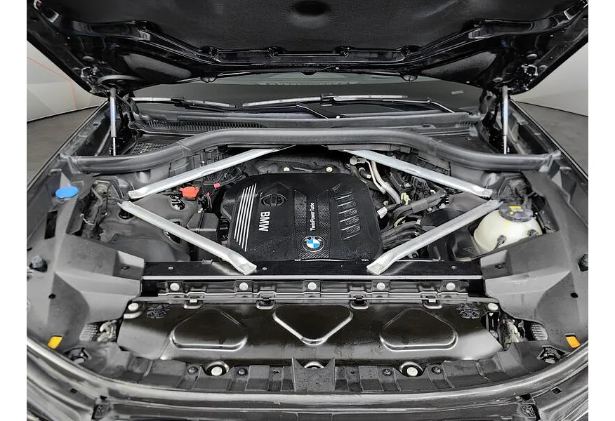 BMW X7 xDrive30d Steptronic (249 л.с.) M Sport Pro Черный в АВИЛОН. Слайд №17