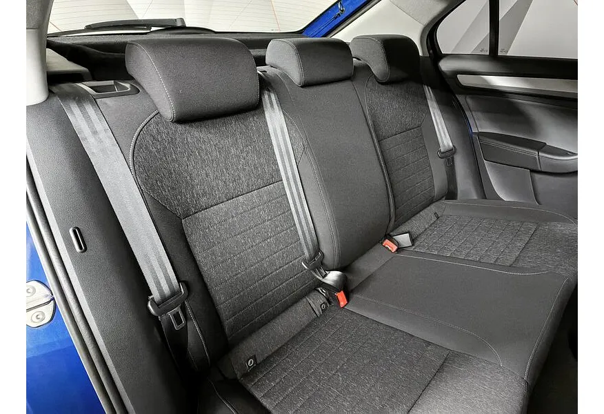 Skoda Rapid 1.4 TSI DSG (125 л.с.) Active Синий в АВИЛОН. Слайд №17