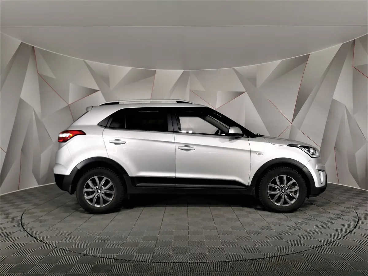 Hyundai Creta 2.0 AT (149 л.с.) Travel Серый в АВИЛОН. Слайд №6