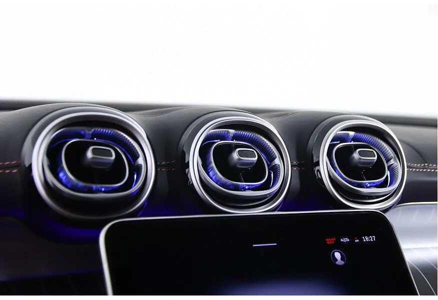 Mercedes-Benz GLC 300 4MATIC 9G-TRONIC (258 л.с.) Серый в АВИЛОН. Слайд №12