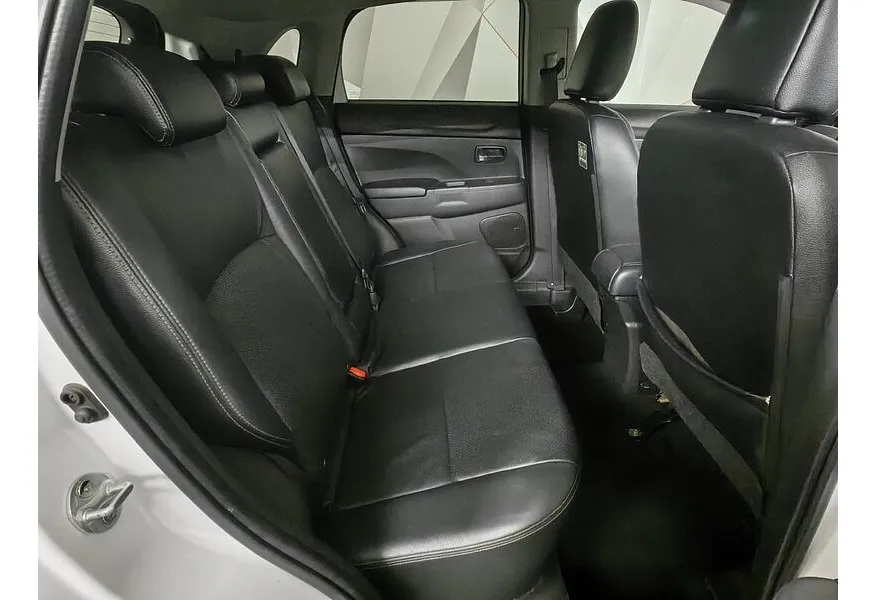 Mitsubishi ASX 1.8 CVT 2WD (140 л.с.) Белый в АВИЛОН. Слайд №14