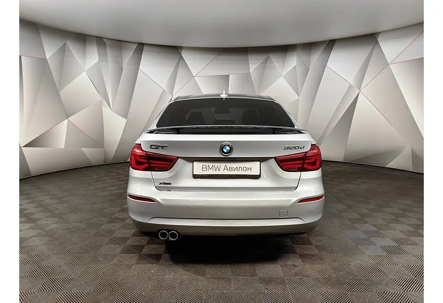 LIVE. Слайд №5